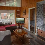 Cabana Puerto Varas, A Orillas Del Lago Llanquihue