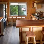 Cabana Puerto Varas, A Orillas Del Lago Llanquihue